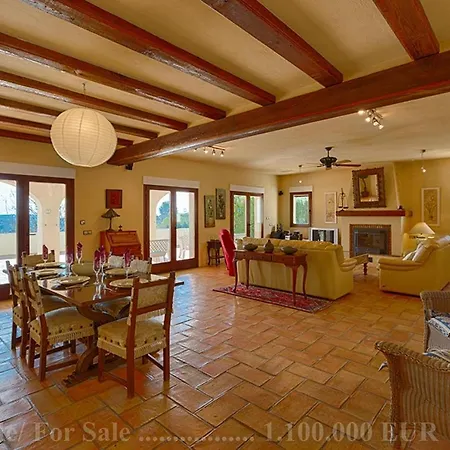 Villas Guzman Granja Villa *